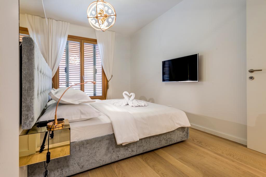 Apartment Carnation สปลิท ภายนอก รูปภาพ