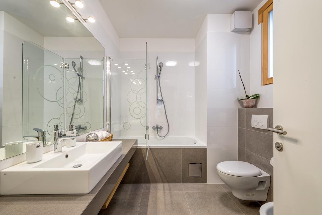 Apartment Carnation สปลิท ภายนอก รูปภาพ
